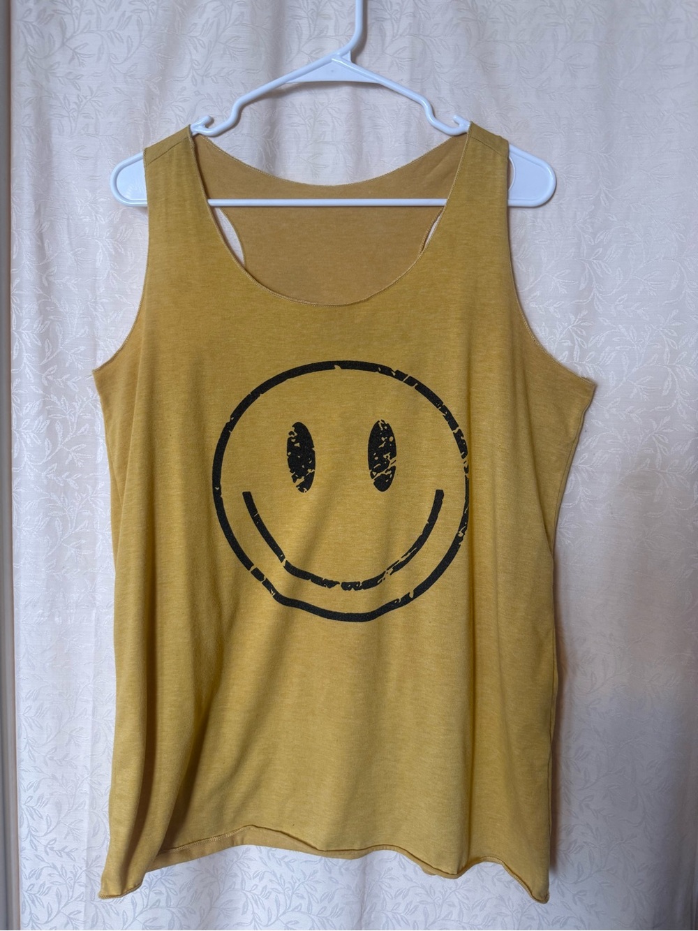 Work Out Tank Top, Women’s Extra Large Mustard Yellow with Black Smiley Face